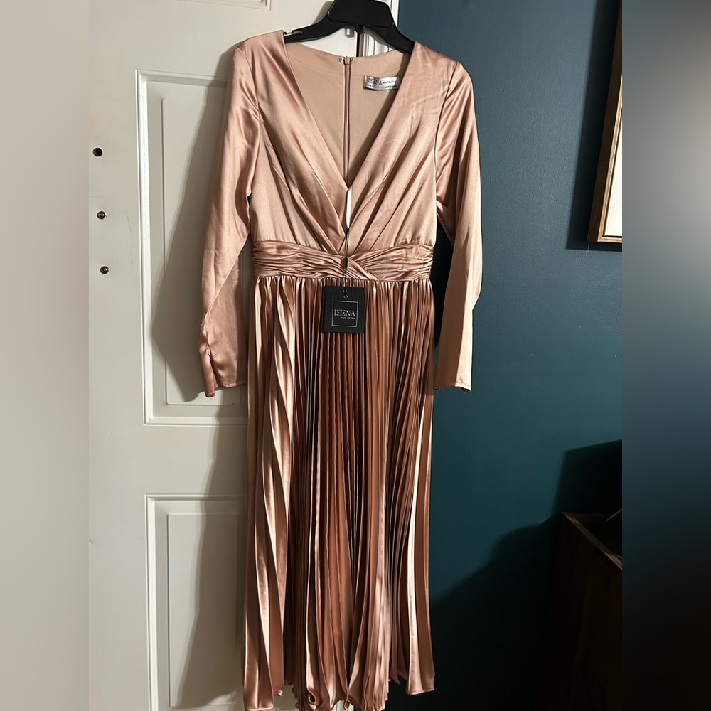 Mac Duggal Rose Pink Pleated Long Sleeve V-Neck Dress Size 6